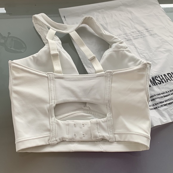 **SOLD**BNWT Whitney Simmons X Gymshark Sports Bra Skylight White S - Picture 3 of 3